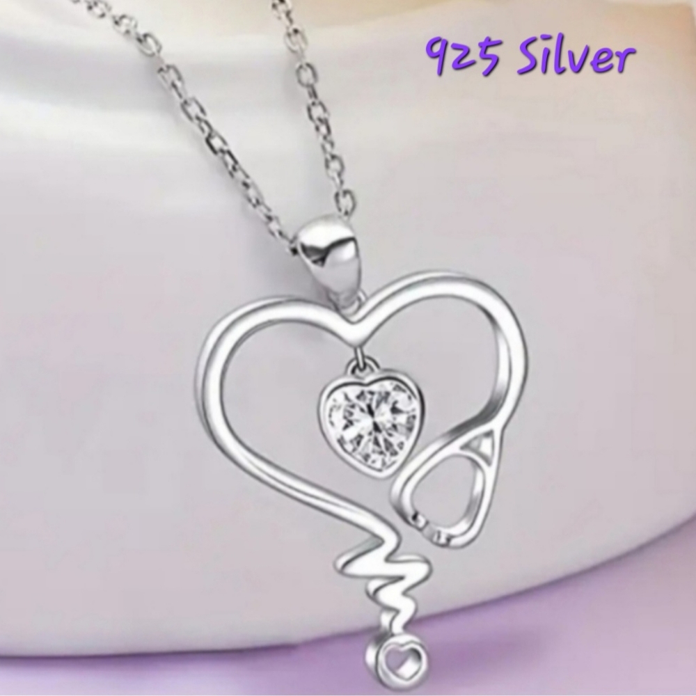 Unique 925 Silver Hollowed Heart Stethascope Zircon Necklace. New. Fast Ship.